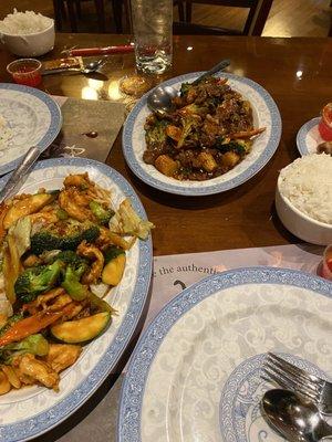 Chicken and vegetables and beef hunan