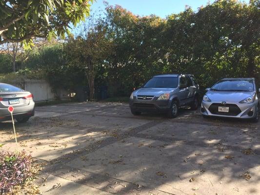 Parking limited and the driveway is not that wide. It was fine, just don't bring your huge SUV and try to park in the back.