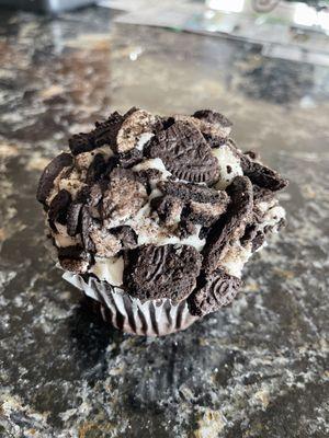 Jumbo Cookies and Cream Cupcake