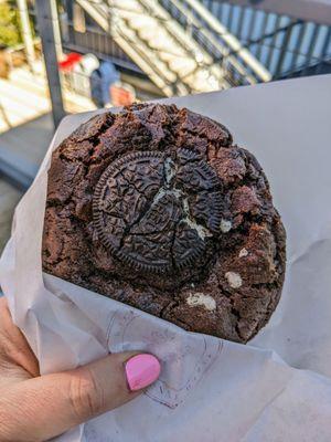 Double chocolate Oreo cookie - lifewithhanny