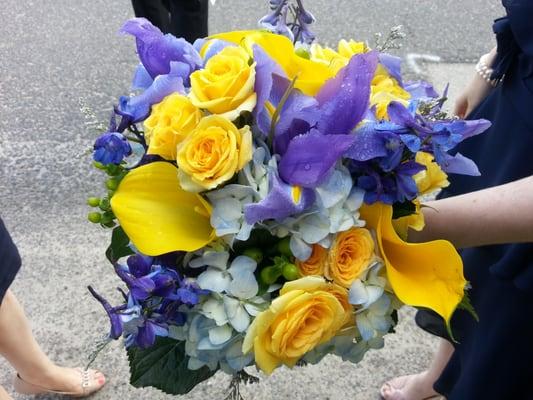 This is the bride's maid bouquet.  Just spectacular!