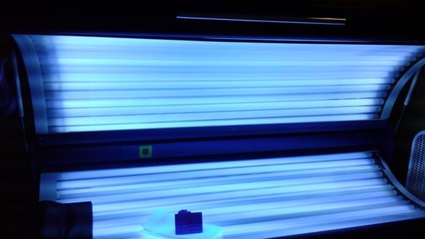 Level 3 tanning bed