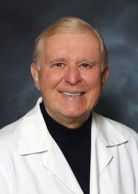 Dr. Victor Strelzow MD, FACS