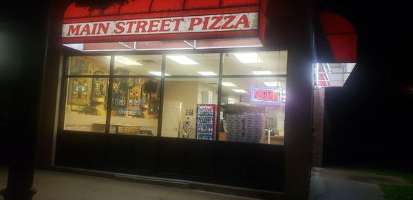 Main Street Pizza