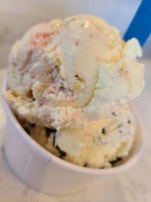 Strawberry Cheesecake (top) and Mint Chippy Chip (bottom)