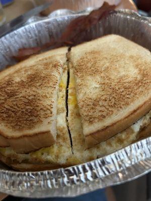 Breakfast sandwich