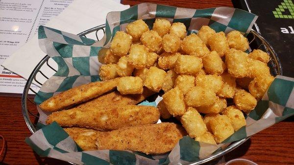 Chocobo Chicken Tender Basket with Tots