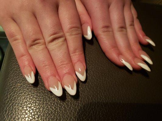 Snow White Nails & Spa