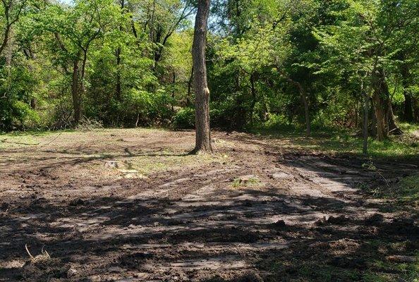 Mayfield's Tree Service offers reliable land clearing services to prepare your property for new development or to enhance its...