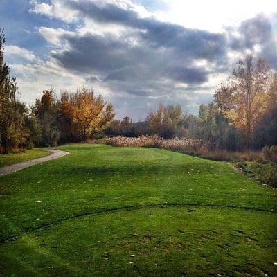 Hole 10 tee box at River Oaks