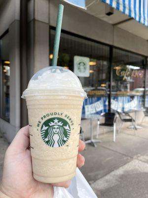 White mocha Frappuccino