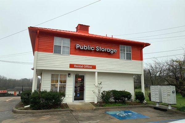 Public Storage