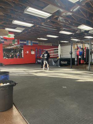 Coach Fernando smells fresh and gives a great one on one boxing session.