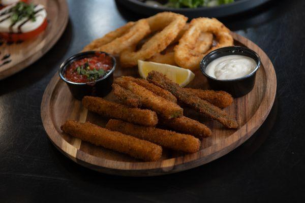 Fried Calamari & Zucchini