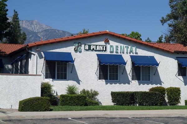 A Plant Dental Center