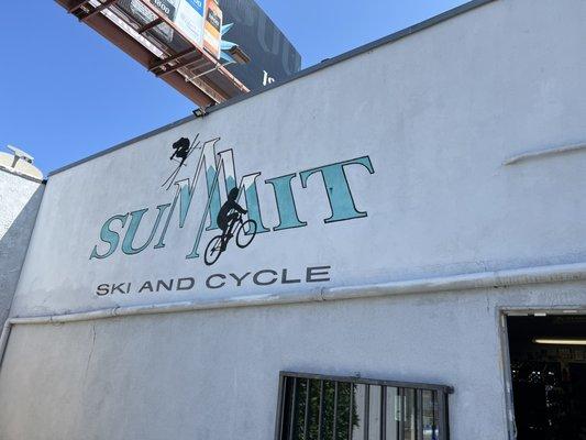 Summit Ski & Cycle