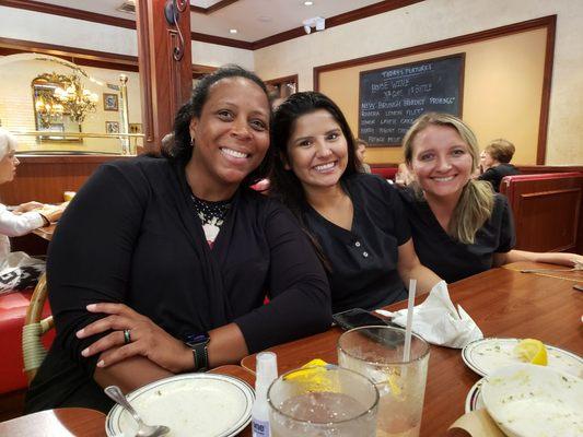 Carla, Cynthia and Taty