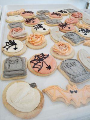 gorgeous fall / Halloween cookies!