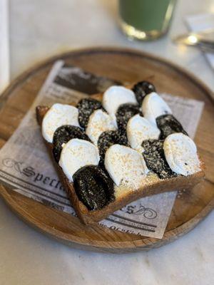 Black sesame and cream cheese toast