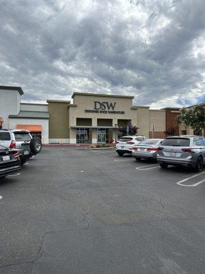 DSW Designer Shoe Warehouse