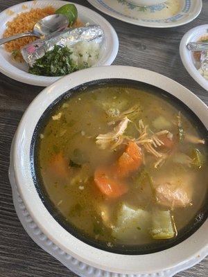 Caldo de pollo