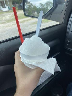 Clear coconut 12 oz snow cone