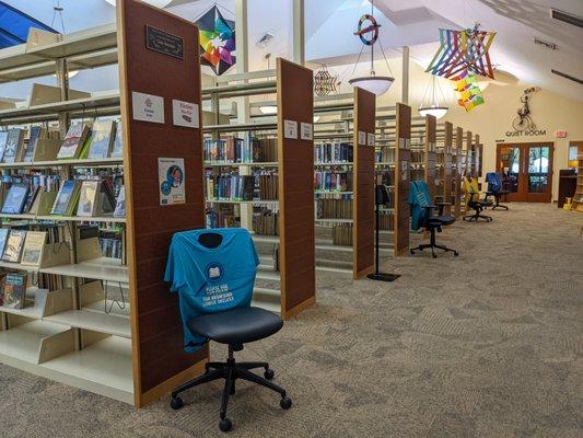 Inside Colonial Heights Library