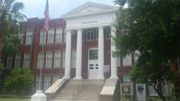 1914 High School Community Center