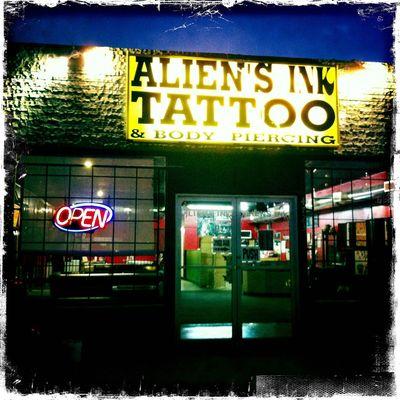 aliens ink tattoo store front