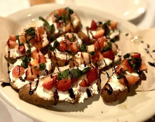 Berry-Chetta; Crostini | Honey Whipped Goat Cheese | Strawberry | Balsamic Reduction | Mint & Basil