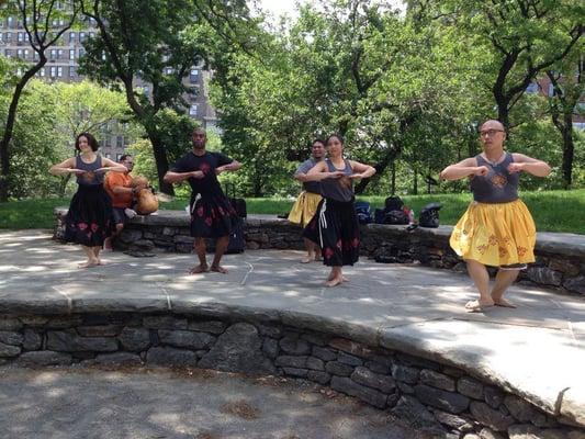 Sometimes when the weather is just too beautiful, we have lessons in the park.