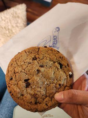 Chocolate Chip Cookie