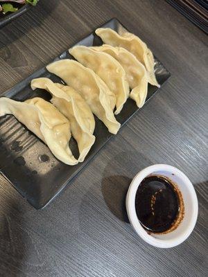 Gyoza