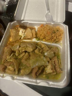 1 plate of chicharrón en salsa verde