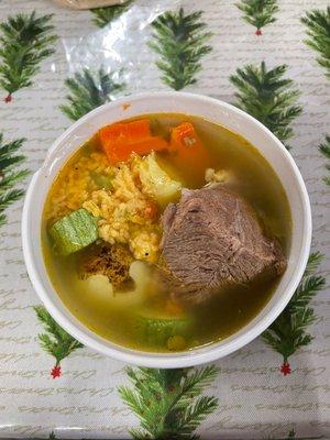 Caldo de res