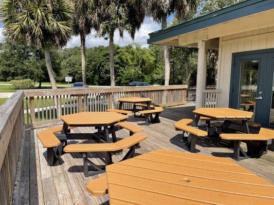 Deck lakeside cottage