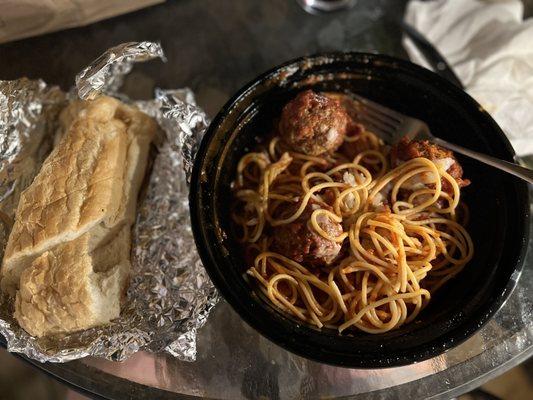 Spaghetti and Homemade Meatballs