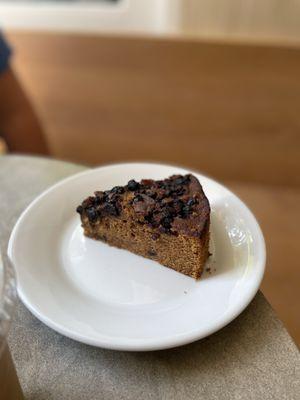 Tea cake with blueberries