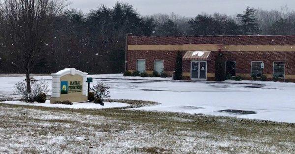 A snowy day at Plateau Pediatrics!