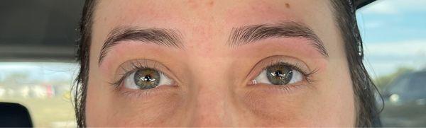 6 weeks after eyelash lift with fresh eye brow threading (no makeup)