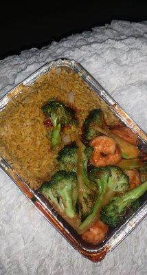 Shrimp with Broccoli Combination Platter.