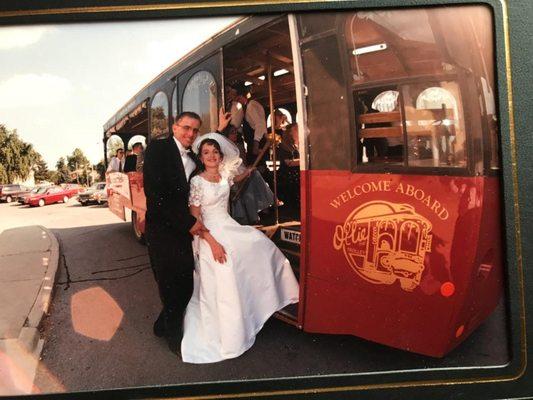 We used Ollie The Trolley in 1998 for our wedding!