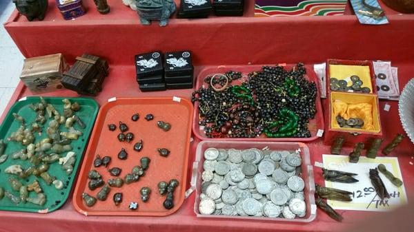 Old coins, jade pendants, imitation ancient coins