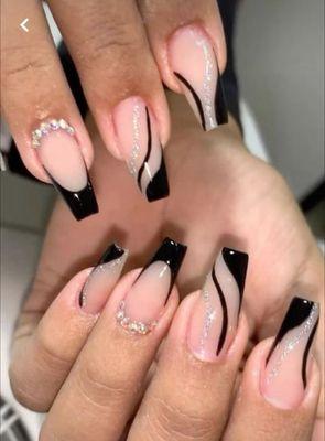 Lux Nail Lounge