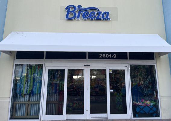 Breeza Store Sign Exterior