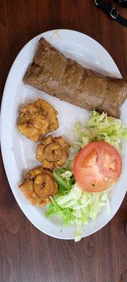 Pastel, salad & tostones (fried plantains)