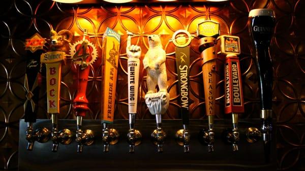 10 rotating beer taps, including seasonal and local brews!