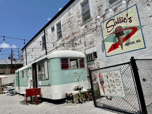 Sallie's Small Batch Ice Creams