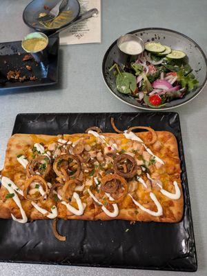 "carne" flatbread - subbed chicken and side salad