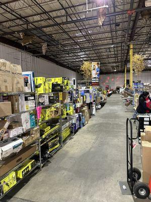 SaleSumo-America's Leading Home Improvement liquidation warehouse located right here in Phoenix Arizona!